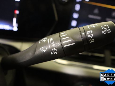 Used 2025 Chevrolet Trax LT FWD image 31