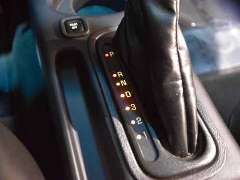 Used 2001 Chevrolet Monte Carlo SS w/ Preferred Equipment Group FWD image 22