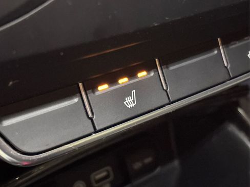 Used 2018 Kia Sorento EX w/ EX Advanced Touring Package image 32