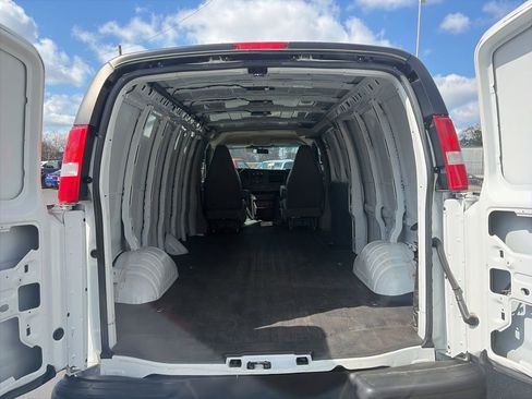 Used 2023 Chevrolet Express 2500 Extended w/ Driver Convenience Package image 10