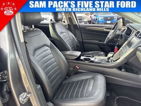 Used 2013 Ford Fusion SE FWD image 34