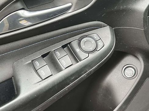 Used 2024 Buick Envista Sport Touring w/ Convenience I Package FWD image 18