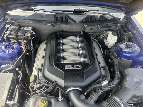 Used 2013 Ford Mustang GT RWD image 23