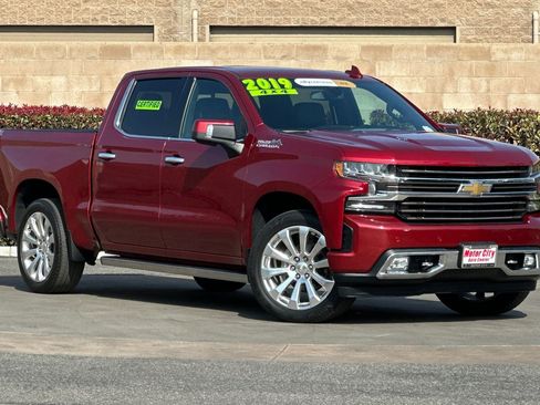 Used 2019 Chevrolet Silverado 1500 High Country image 2