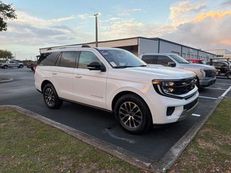 Used 2025 Ford Expedition Platinum video 1