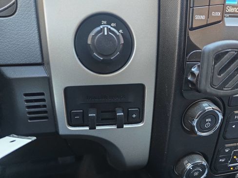 Used 2013 Ford F150 XLT w/ Luxury Equipment Group image 16