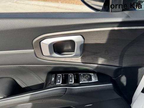 New 2026 Kia Sorento SX image 11