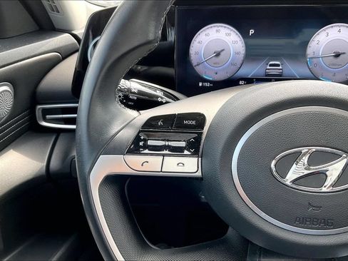 Used 2023 Hyundai Elantra SEL w/ Convenience Package FWD image 15