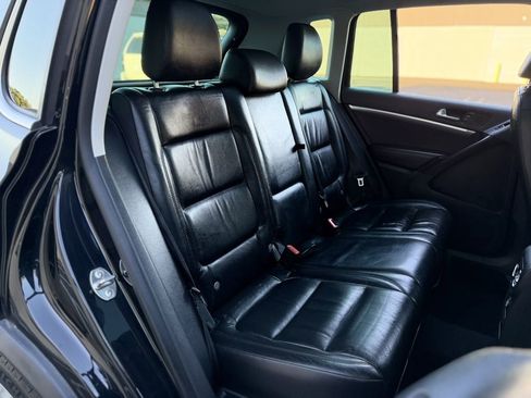 Used 2013 Volkswagen Tiguan SEL image 22
