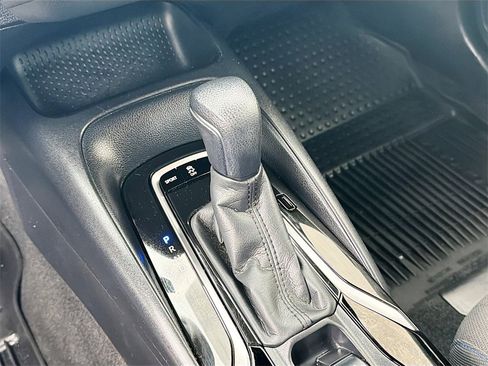 Used 2022 Toyota Corolla SE w/ Carpet Mat Package (TMS) image 16