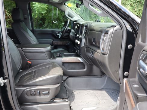 Used 2023 GMC Sierra 3500 Denali w/ Denali Ultimate Package AWD/4WD image 32