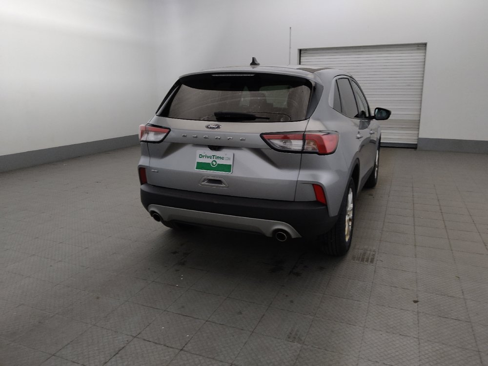 Used 2022 Ford Escape SE FWD image 7