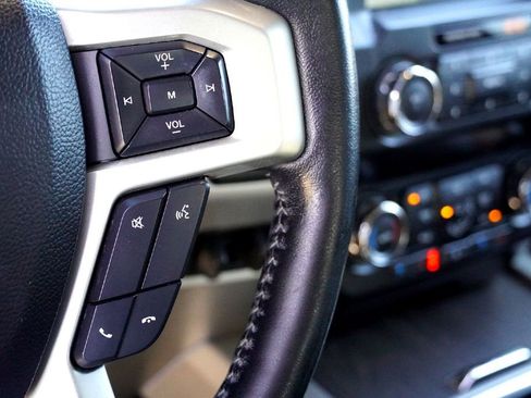 Used 2020 Ford F350 Lariat w/ Lariat Ultimate Package image 21