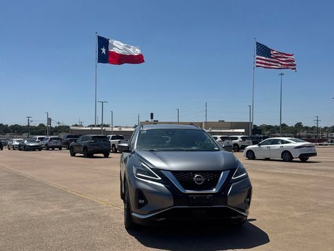Certified 2024 Nissan Murano SV FWD image 4