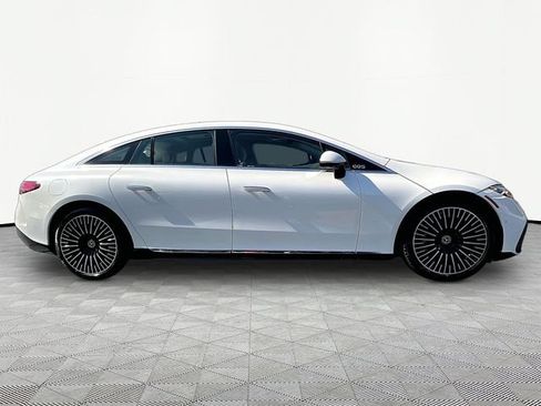 Used 2022 Mercedes-Benz EQS 580 4MATIC Sedan image 8