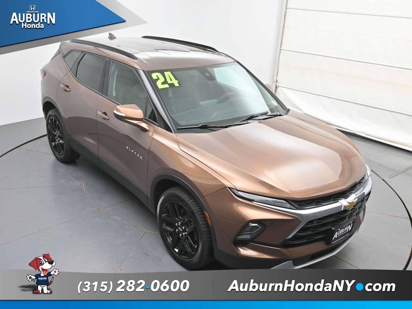 Used 2024 Chevrolet Blazer LT AWD/4WD image 34