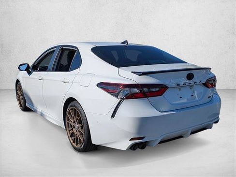 Used 2023 Toyota Camry SE image 7