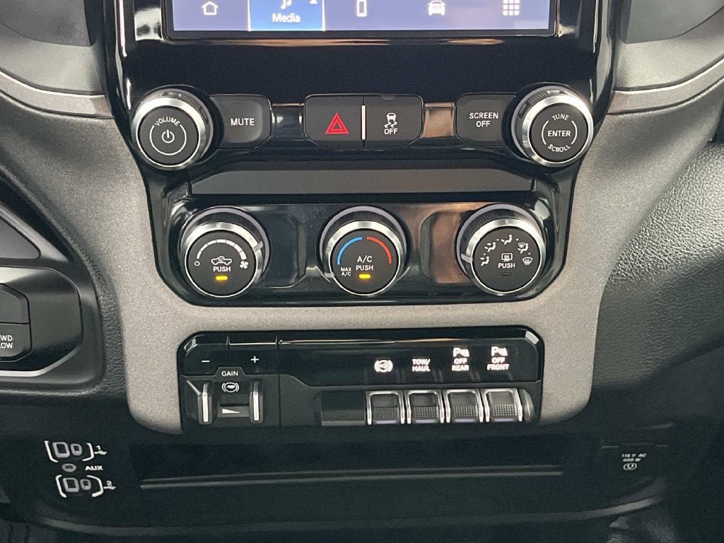 Used 2025 RAM 3500 Tradesman w/ Bed Utility Group AWD/4WD image 15