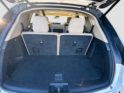 Certified 2025 Acura MDX SH-AWD image 28