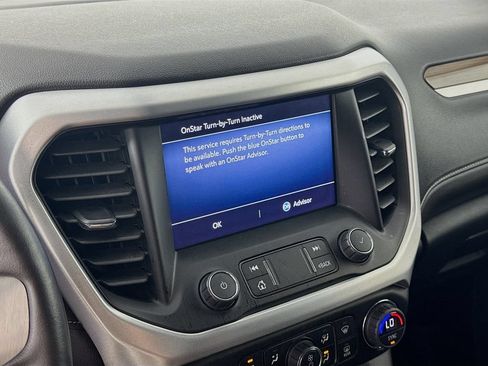 Used 2020 GMC Acadia SLE w/ Driver Convenience Package FWD image 13