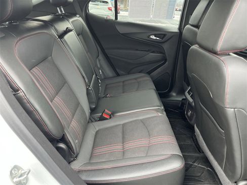 Certified 2024 Chevrolet Equinox RS image 26