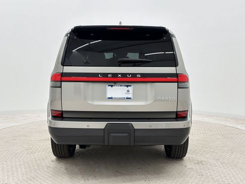 Used 2024 Lexus GX 550 w/ Accessory Package (2T) image 10