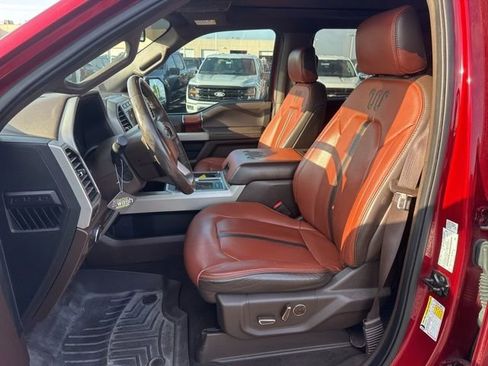 Used 2019 Ford F150 King Ranch w/ Equipment Group 601A Luxury AWD/4WD image 11