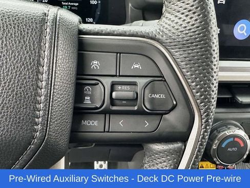 Used 2024 Toyota Tacoma TRD Sport w/ TRD Sport Upgrade Package image 9