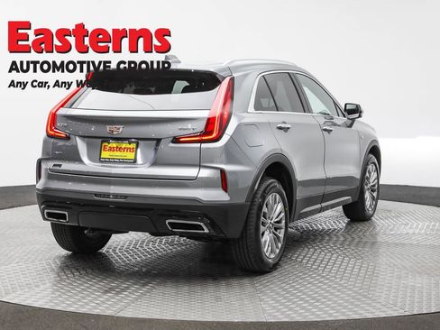 Used 2024 Cadillac XT4 Premium Luxury AWD/4WD image 5