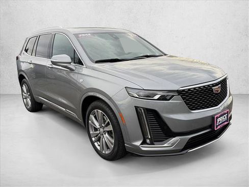 Used 2024 Cadillac XT6 Premium Luxury AWD/4WD image 3