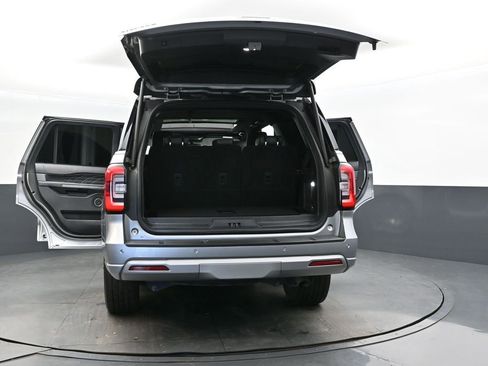 Used 2024 Ford Expedition Platinum image 53