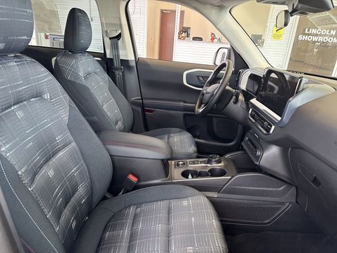 New 2025 Ford Bronco Sport Heritage w/ Convenience Package image 8