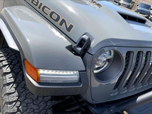 Used 2022 Jeep Wrangler Unlimited Rubicon w/ Xtreme Recon 35" Tire Package image 26