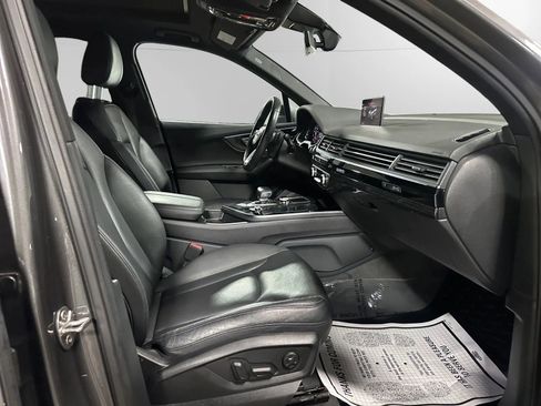 Used 2018 Audi Q7 3.0T Premium Plus w/ Premium Plus Package AWD/4WD image 28