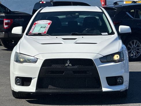 Used 2010 Mitsubishi Lancer Evolution GSR image 9