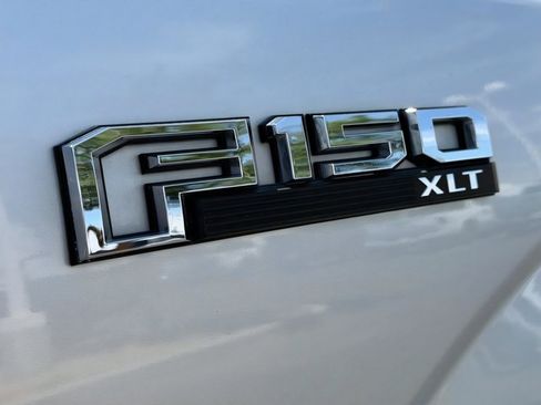 Used 2018 Ford F150 XLT w/ Equipment Group 302A Luxury AWD/4WD image 10