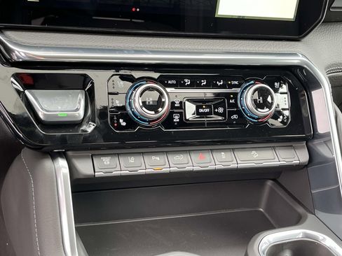 New 2026 GMC Sierra 2500 Denali w/ Denali Reserve Package image 29