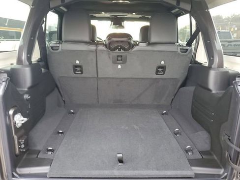 New 2026 Jeep Wrangler Unlimited Rubicon image 5