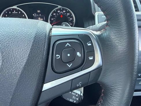 Used 2017 Toyota Camry SE FWD image 30