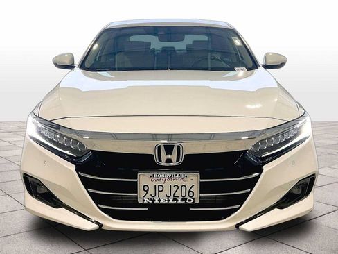 Used 2021 Honda Accord Touring image 3