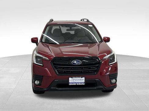 Used 2022 Subaru Forester Premium AWD/4WD image 11