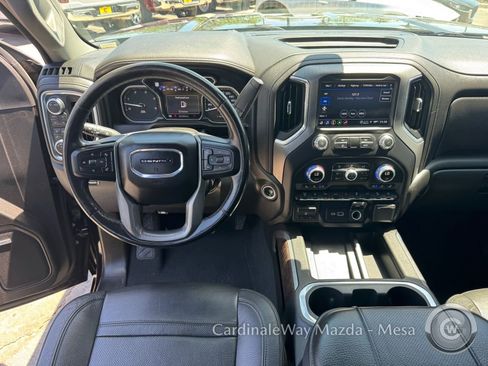 Used 2023 GMC Sierra 2500 Denali w/ Denali Black Diamond Edition AWD/4WD image 14