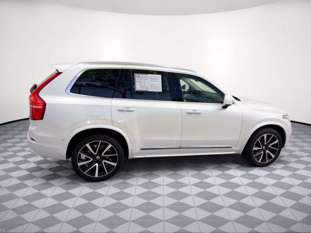 Certified 2025 Volvo XC90 B5 Plus w/ Protection Package Premier AWD/4WD image 8