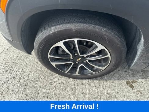 Used 2025 Chevrolet TrailBlazer LT FWD image 21