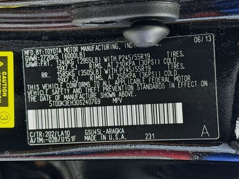 Used 2013 Toyota Highlander Limited AWD/4WD image 35