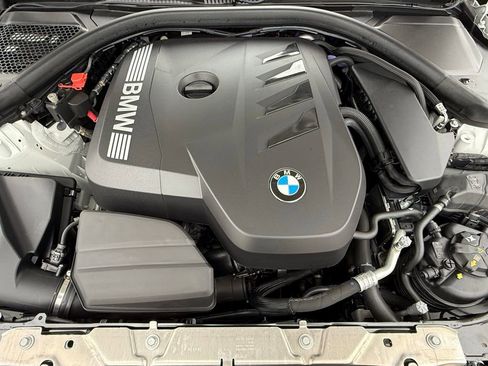 Used 2025 BMW 330i Sedan w/ Convenience Package image 32