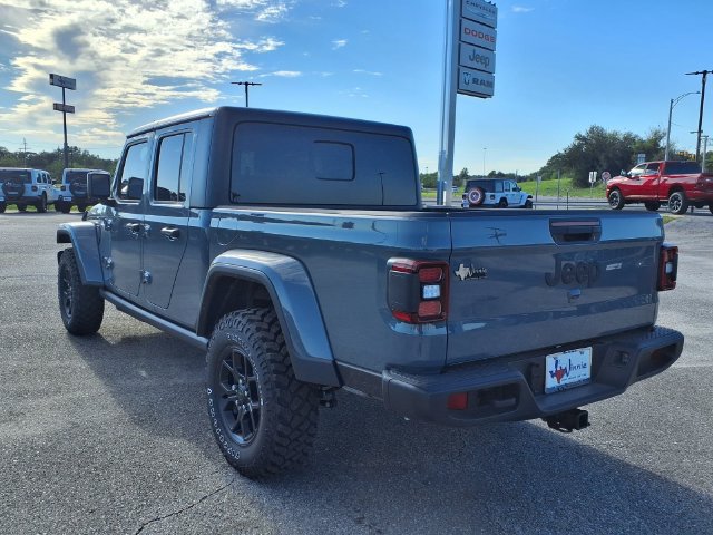 New 2026 Jeep Gladiator Sport AWD/4WD image 4