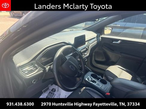 Used 2024 Ford Escape ST-Line AWD/4WD image 7