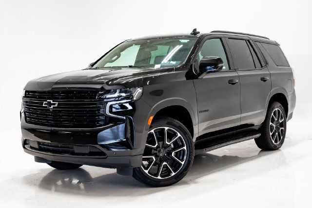 Used 2024 Chevrolet Tahoe RST w/ Luxury Package AWD/4WD image 1