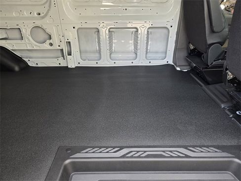 New 2025 Ford Transit 250 Low Roof image 21